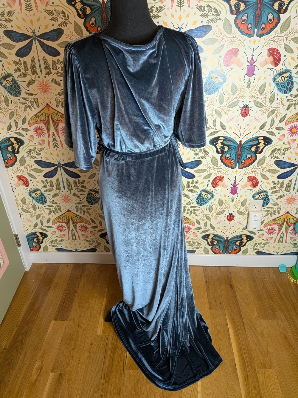 Baltic Born Katelyn Wrap Dress - Picture 5 of 10